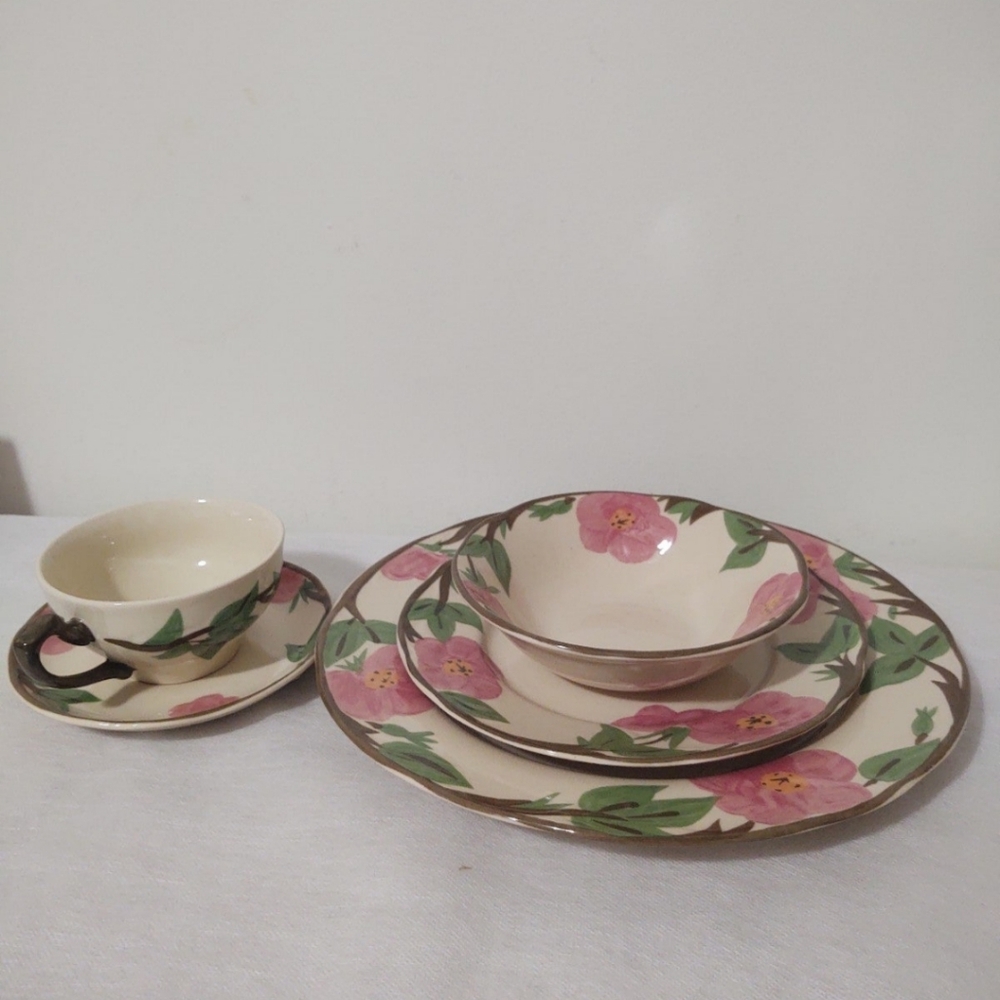 Vintage Franciscan Floral 5Pc Dinnerware Set - Pink and Green